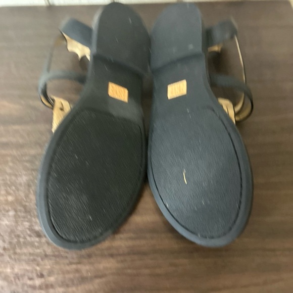 Frye Taylor Sandals, estimated size 11. (See measurements) - Picture 6 of 7